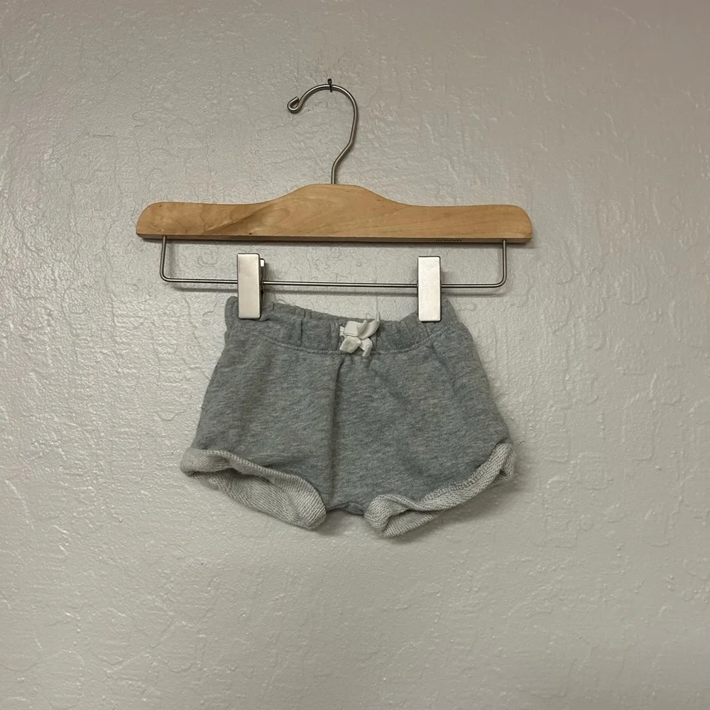 $12 ADD ON‎ Baby Gap shorts 0-3M Columbia Native Crocs Abercrombie Old Navy